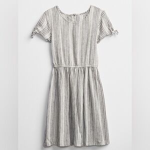 GAP Kids Bow Sleeve Dress NWT size 14